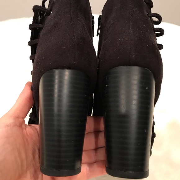 Open toe booties - Picture 3 of 4